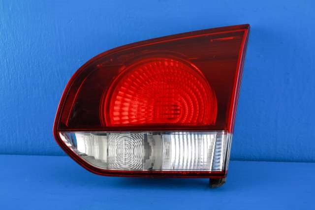 Baklykt høyre indre til VW Golf VI, 2008-2012 (VAG|5K0 945 094 AA)