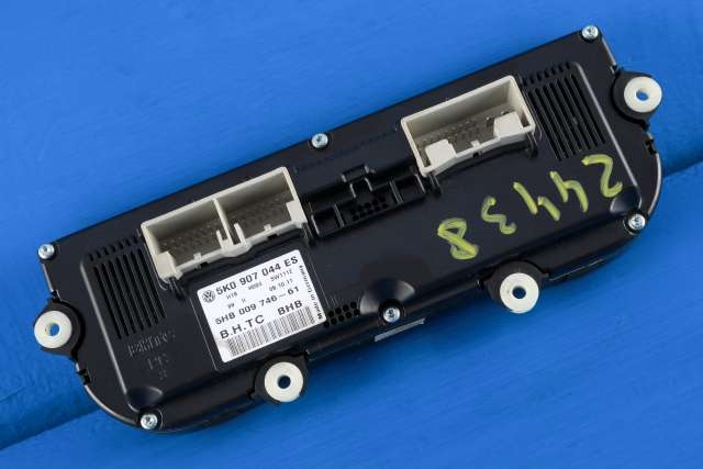Varmeapparat betjening til VW Golf VI 2008-2012  (HELLA|5HB 009 746-61|5K0 907 044 ES|)