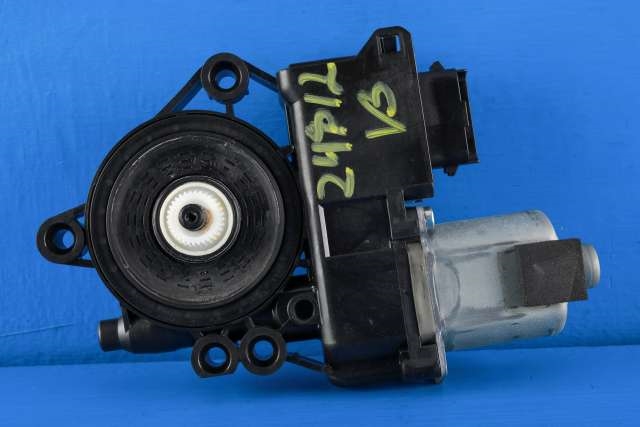 Ruteheis, kun motor, venstre bak til Hyundai i40 2012-2017 (HYUNDAI|83450-3Z010|)