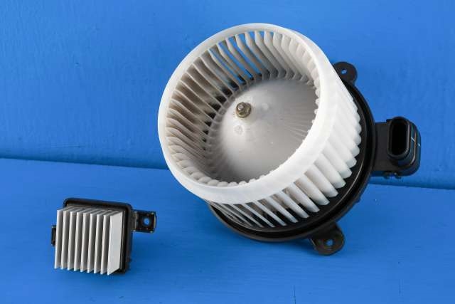 Varmeapparat motor til Suzuki Swift, 2017-->>  (MITSUBISHI|CSA431D243)