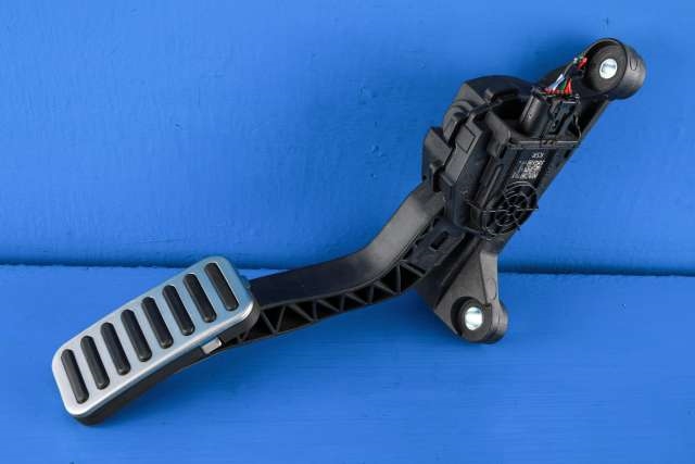 Pedal gass til Kia Niro, 2016-2021 (KIA|32700-G2130)