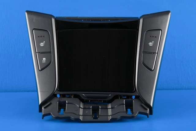 Dashbord diverse til Hyundai i40, 2012-2017 (HYUNDAI|84630-3Z440)