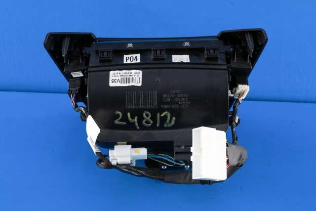 Dashbord diverse til Hyundai i40 2012-2017 (HYUNDAI|84630-3Z440|)