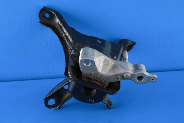 Motorfeste til Toyota Prius 2016-2023 (Type IV) (combi) (combi)