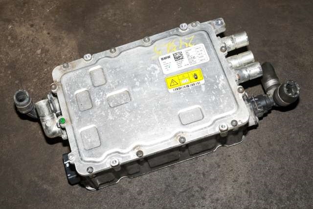 Batterilader (OBC - On Board Charger) til BMW 2-Serie, Active/Gran Tourer, 2014-->> (F45/F46) (F45/F46) (BMW|8 742 334)