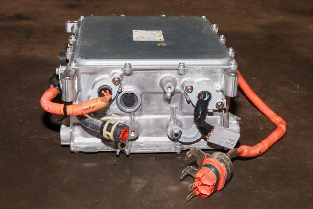 Batterilader (OBC - On Board Charger) til Mitsubishi Outlander 2015-->> (Type III, Fase 2) (MITSUBISHI|W005T70272|)