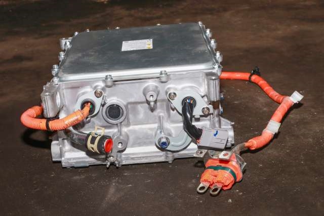 Batterilader (OBC - On Board Charger) til Mitsubishi Outlander 2015-->> (Type III, Fase 2)  (MITSUBISHI|W005T70272|)