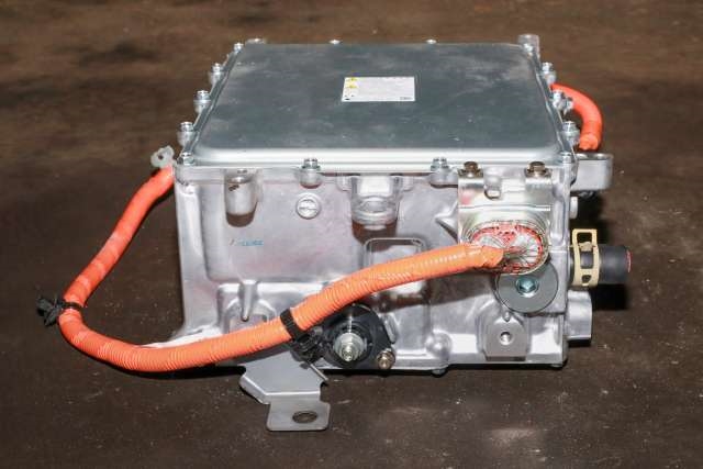 Batterilader (OBC - On Board Charger) til Mitsubishi Outlander 2015-->> (Type III, Fase 2)  (MITSUBISHI|W005T70272|)