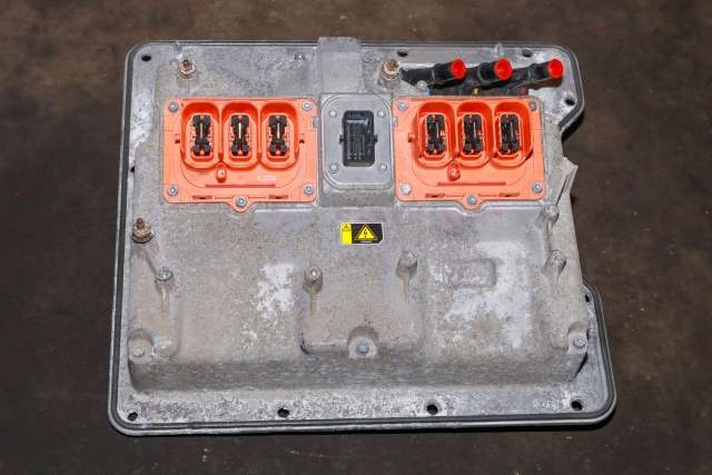 Inverter hybrid til Volvo V60/V60 CC, 2013-2018 (Type I, Fase 2)  (VOLVO|30659942)