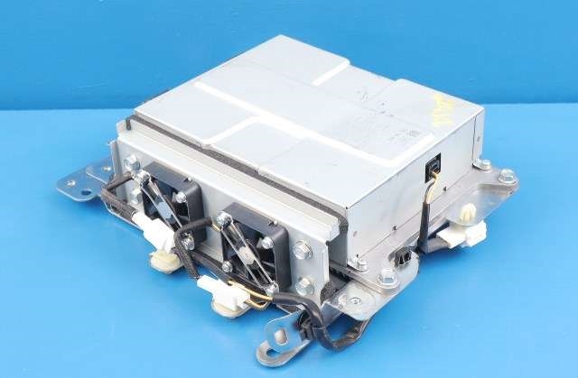 DCDC converter hybrid til Mitsubishi Eclipse Cross, 2018-->>  (MITSUBISHI|37129-01001)