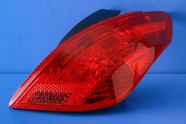 Baklykt høyre til Peugeot 308, 2011-2013 (Type I, Fase 2)  (PEUGEOT|96 804256 80)