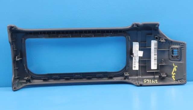 Dashbord diverse til Land Rover Range Rover 2013-->> (Type IV)  (LAND ROVER|LRAT771303|)