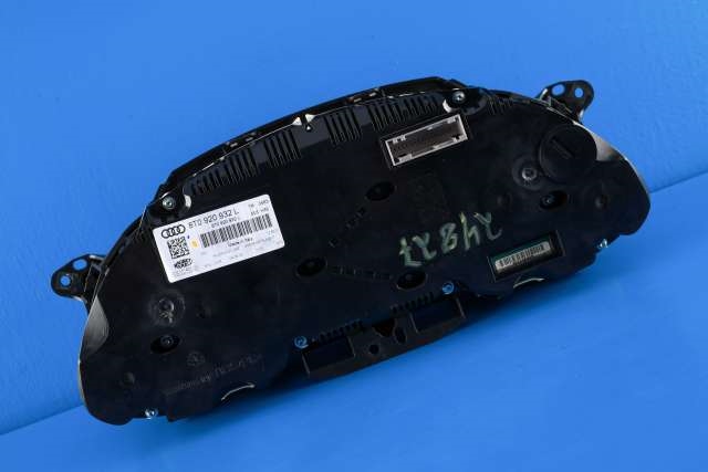 Instrumentpanel til Audi A5 2007-2016 (Type I) (VAG|8T0 920 932 L|)