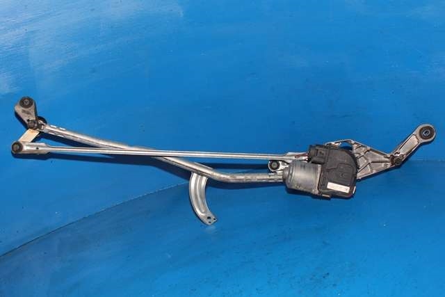 Viskermotor frontrute komplett m/overføring til Mercedes E-Klasse 2016-2023 (W213) (W213) (BOSCH|1 397 255 001|)