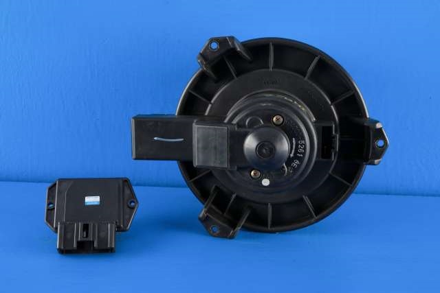 Varmeapparat motor til Toyota Land Cruiser 120 2002-2009 (DENSO|194000-5261|)