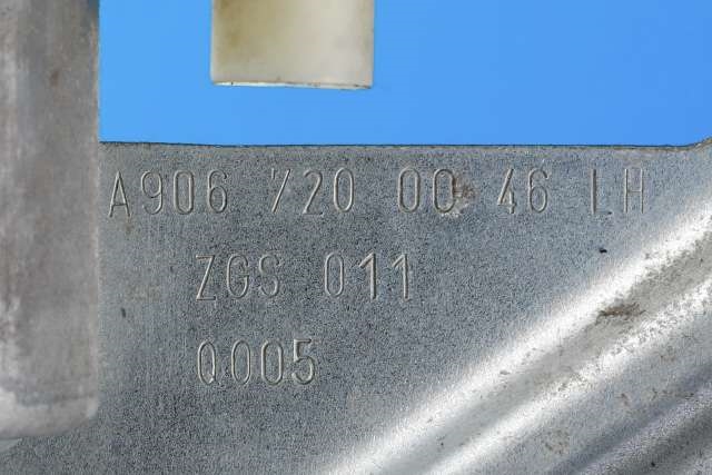 Ruteheis venstre foran til Mercedes Sprinter 2006-2013 (Fase 1) (906) (906) (MERCEDES|A 006 820 54 42|)