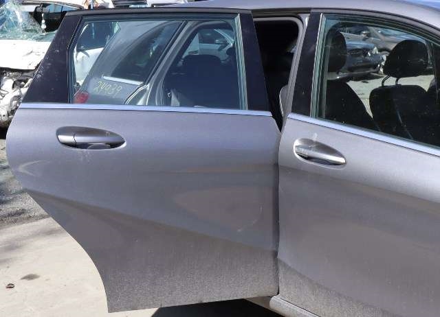Dør høyre bak til Mercedes B-Klasse, 2011-2018 (W246) (W246) 