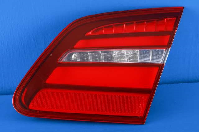 Baklykt høyre indre til Mercedes B-Klasse, 2011-2018 (W246) (W246) (MERCEDES|A 246 906 92 00)