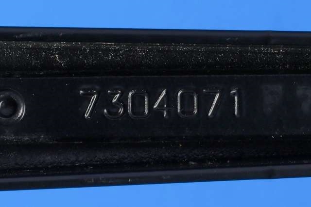 Viskerarm frontrute høyre til BMW X5 2013-2018 (F15) (F15) (BMW|7 304 071|)