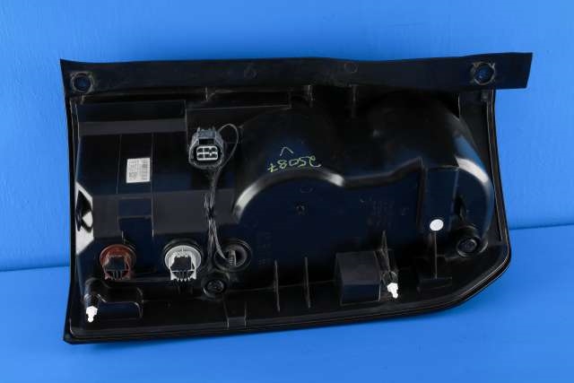 Baklykt venstre til Land Rover Discovery 2009-2017 (Type IV) (LAND ROVER|EH22-13405-AA|)