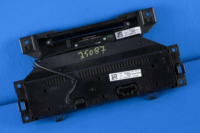 Varmeapparat betjening til Land Rover Discovery 2009-2017 (Type IV) (LAND ROVER|GH22-19E900-FA|)
