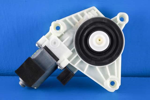 Ruteheis, kun motor, venstre bak til VW Passat 2015-2019 (Fase 1) (B8) (B8) (VAG|5Q4 959 802 D|)