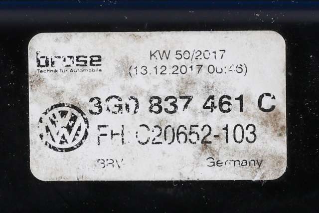 Ruteheis venstre foran til VW Passat 2015-2019 (Fase 1) (B8) (B8) (VAG|3G0 837 461 C|)