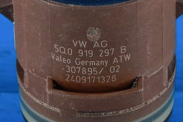 Parkeringssensor foran til VW Passat 2015-2019 (Fase 1) (B8) (B8) (VAG|5Q0 919 297 B|)