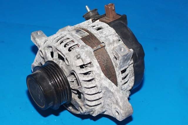 Dynamo til Toyota Yaris 2012-2014 (Type III, Fase 1) (DENSO|104211-3021|27060-0Y130|)
