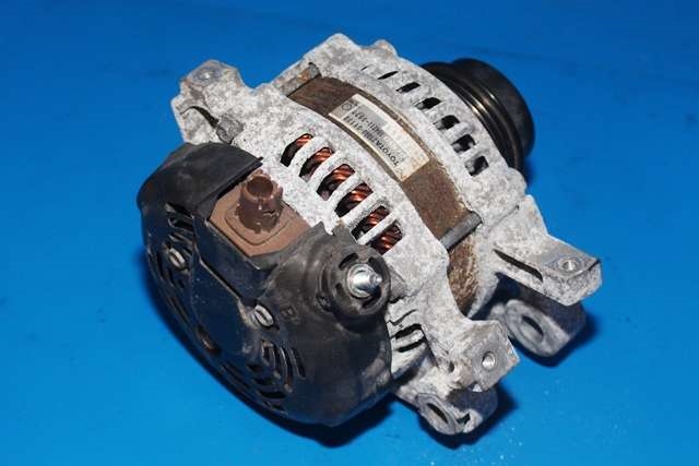 Dynamo til Toyota Yaris 2012-2014 (Type III, Fase 1) (DENSO|104211-3021|27060-0Y130|)