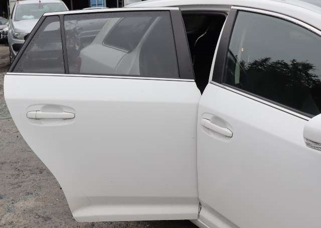 Dør høyre bak til Toyota Avensis, 2009-2015 (Type III, Fase 1)  