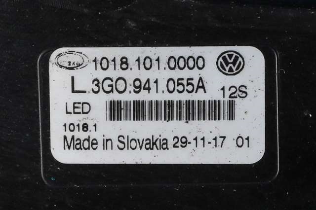 Kjørelys led venstre foran til VW Passat 2015-2019 (Fase 1) (B8) (B8) (VAG|3G0 941 055 A|)