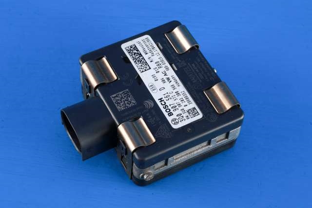 Sensor radar til VW Passat, 2015-2019 (Fase 1) (B8) (B8) (BOSCH|0 203 300 968)