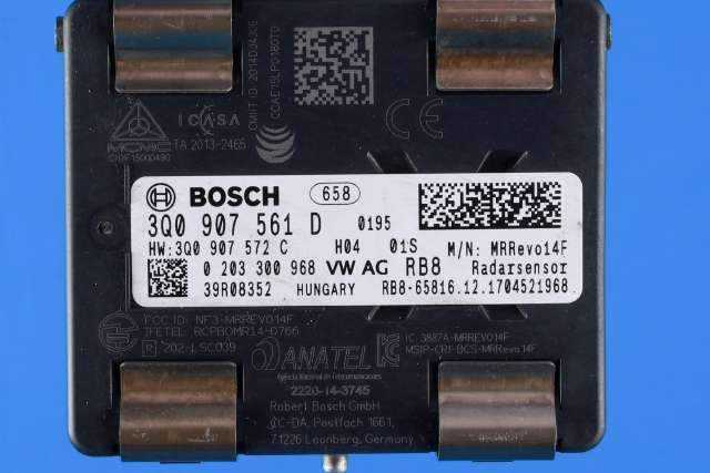 Sensor radar til VW Passat 2015-2019 (Fase 1) (B8) (B8) (BOSCH|0 203 300 968|3Q0 907 561 D|)