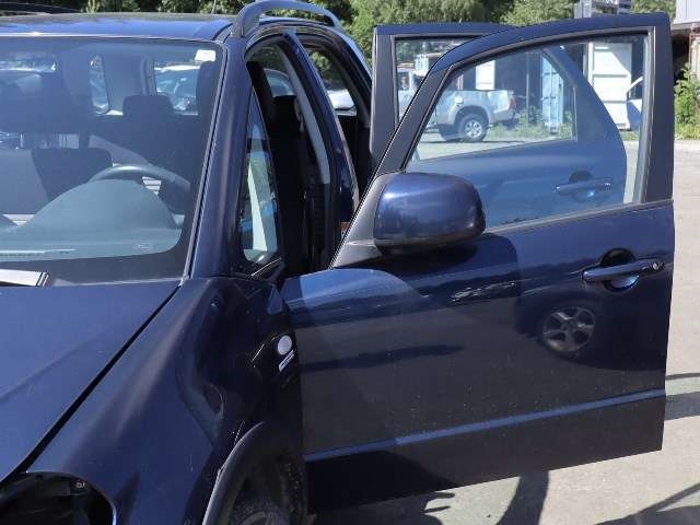 Dør venstre foran til Suzuki SX4, 2009-2013 (Type I, Fase 2)  