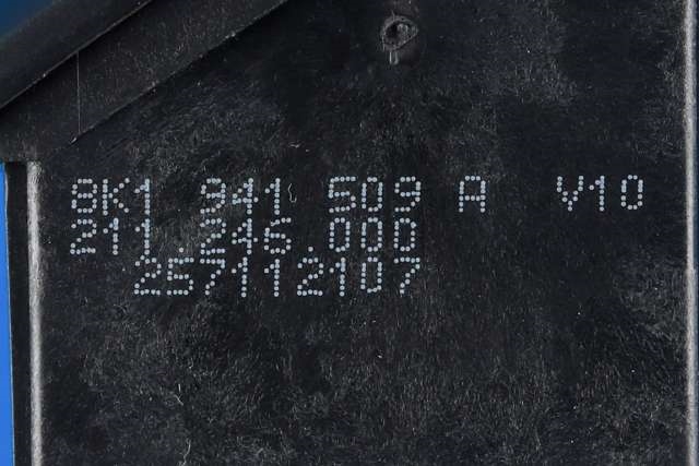 Bryter nødblink til Audi A4 2007-2014 (Type IV) (B8) (B8) (VAG|8K1 941 509 A|)