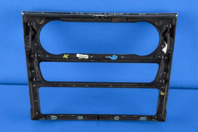 Dashbord diverse til Mercedes ML 2005-2011 (W164) (W164) 