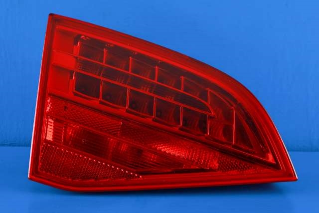 Baklykt venstre indre til Audi A4 2007-2014 (Type IV) (B8) (B8) (VAG|8K9 945 093 B|)
