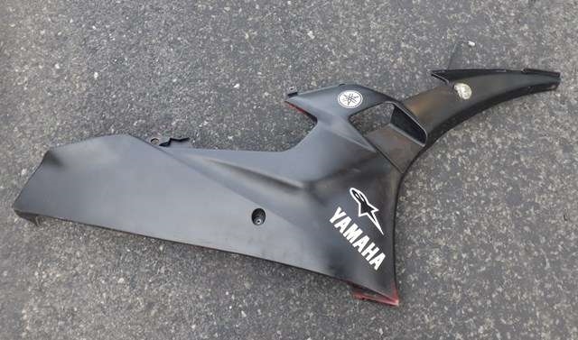 MC, Deksel, side høyre til MC Yamaha YZF-R6, 2006-2009