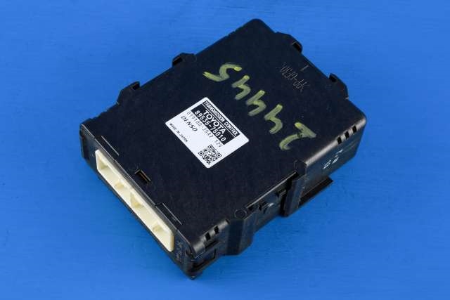 Styreenhet girkasse, hybrid til Toyota Prius, 2009-2016 (Type III) (COMBI) (COMBI) (TOYOTA|89535-75010)