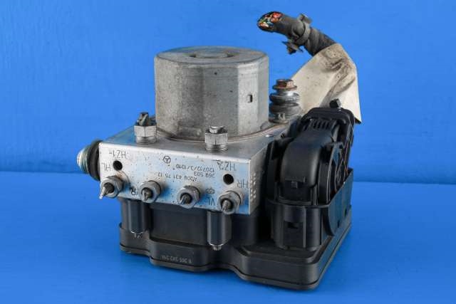 ABS sentral til Mercedes B-Klasse, 2011-2018 (W246) (W246) (MERCEDES|A 008 431 75 12)