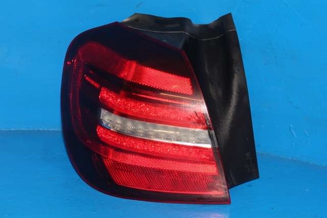 Baklykt venstre ytre til Mercedes GLA, 2014-2020 (X156) (X156) (MERCEDES|A 156 906 83 00)