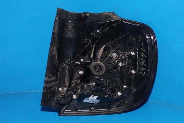 Baklykt venstre ytre til Mercedes GLA 2014-2020 (X156) (X156) (MERCEDES|A 156 906 83 00|)