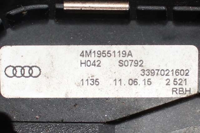 Viskermotor frontrute komplett m/overføring til Audi Q7 2015-->> (Type II)  (VAG|4M1 955 023 B|)