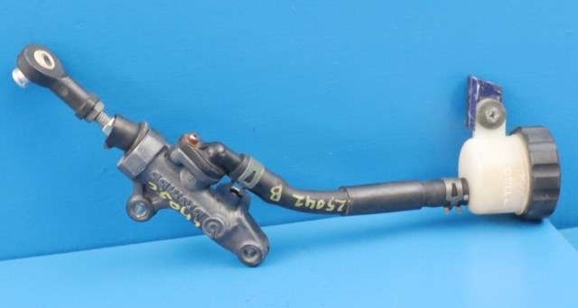 MC, Bremsepumpe bak til MC Yamaha YZF-R6 1999-2002  