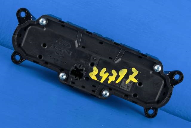 Bilstereo betjeningspanel til Ford Transit Connect 2018-->> Type II, Fase 2  (FORD|KT1T-18K811-AB|)