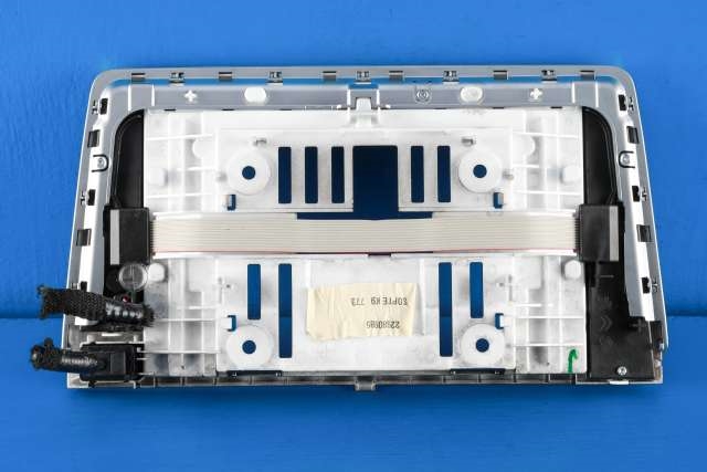 Bilstereo navigasjon betjeningspanel til Peugeot Partner 2019-->> (Type III)  