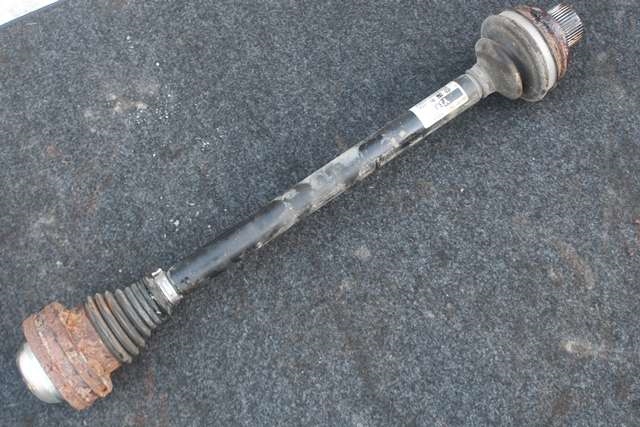 Drivaksel venstre bak, diesel/manuell til Audi A4 2007-2014 (Type IV) (B8) (B8) (VAG|8K0 501 203 J|)
