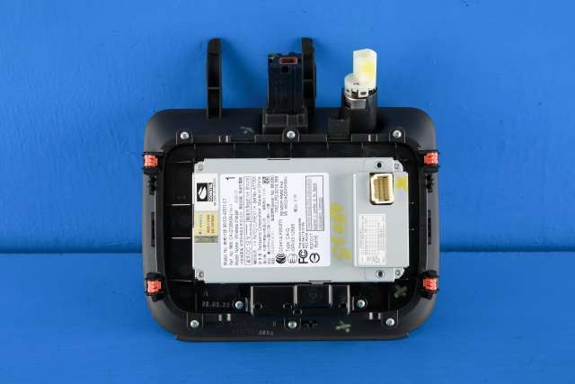 Dashbord trådløs mobillader til Toyota RAV4 2019-->> (Type V)  (TOYOTA|861C0-42011|)