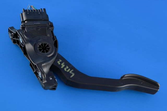 Pedal gass til Volvo V60 2010-2013 (Type I, Fase 1)  (HELLA|6PV 010 834-16|31329062|)